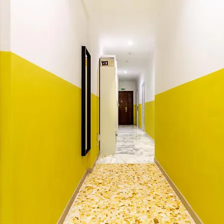 בית אירוח Domus Park Avenue *